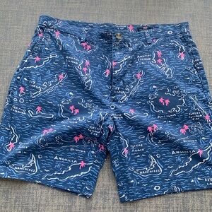 Men’s Vineyard Vines 9 inch Map of the islands breaker shorts - 38